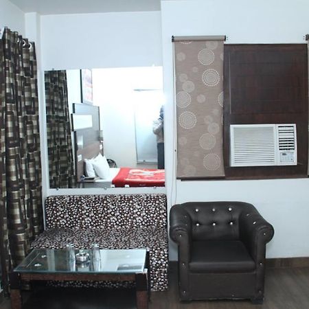 Dreamz Suites Nova Deli Exterior foto