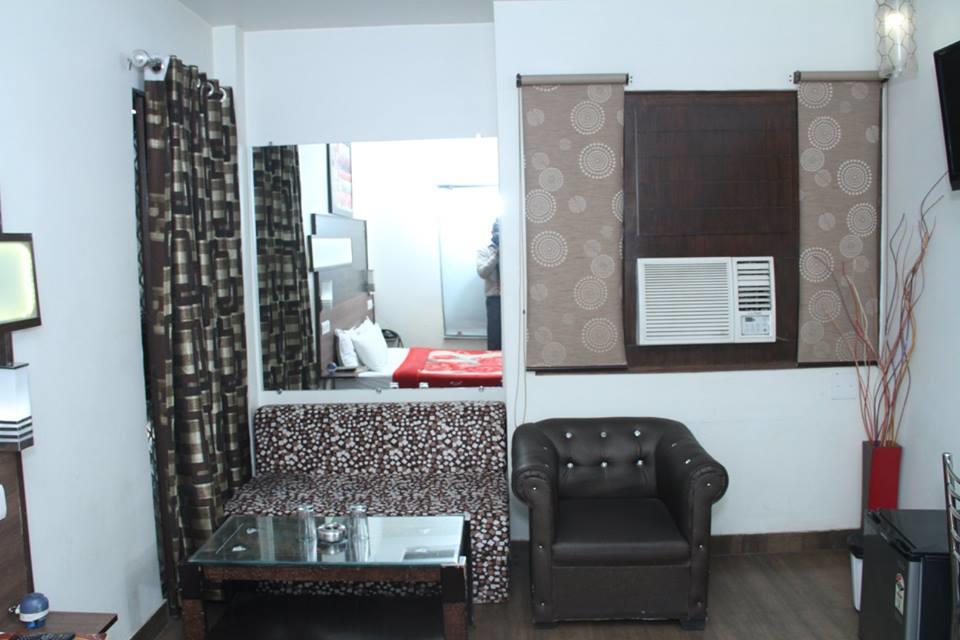 Dreamz Suites Nova Deli Exterior foto